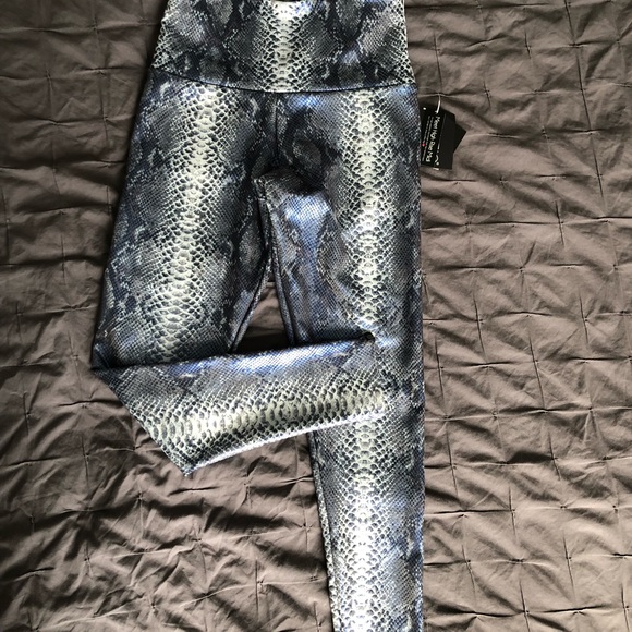 Leggings - Picture 1 of 7